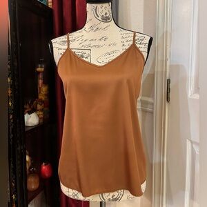 Vidussa Camisole V-Neck Tank Top